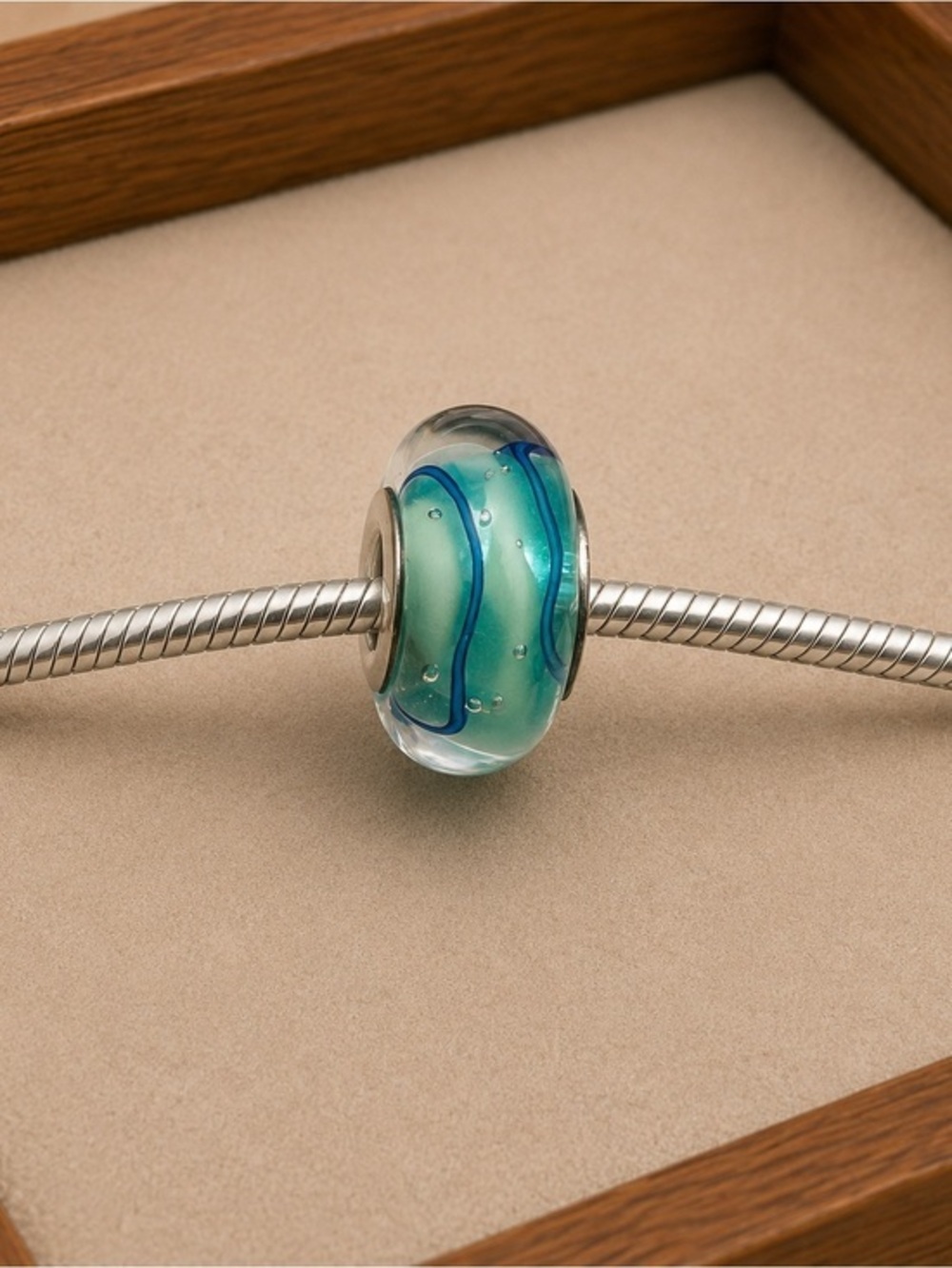 Chamilia 925 Silver Cool Dream Metallic Blue Green Swirl Murano Glass Bead #298